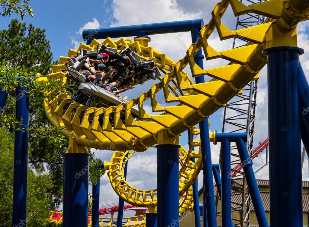 Freizeitpark-Kulisse mit Effekten